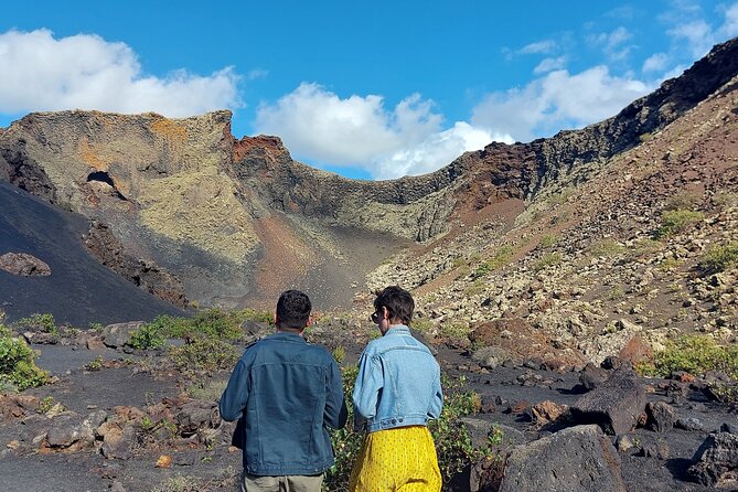 Trekking in the Volcanoes Natural Park in a Small Group - Included Amenities