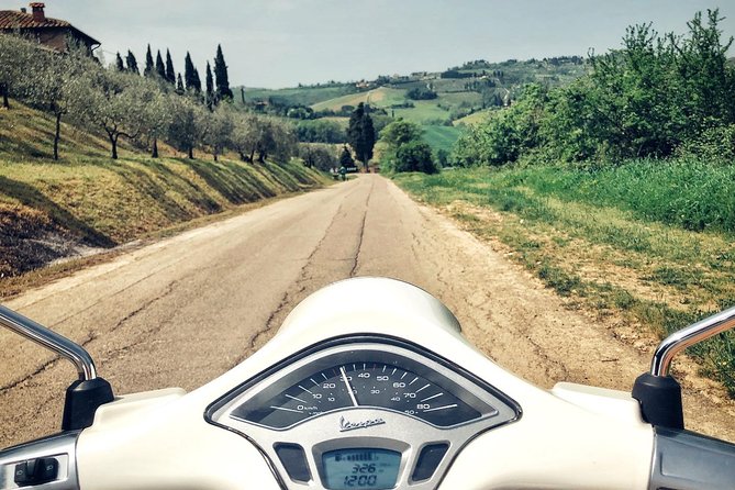 Tuscany Sunset Vespa Tour - Requirements