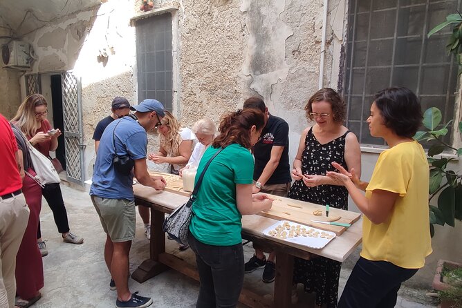 Typical Apulian Orecchiette Cooking Class + Dinner Included and Wines - Start Time and Meeting Point