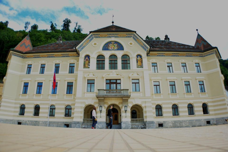 Vaduz Private Guided Walking Tour - Schellenberg and Vaduz Acquisition