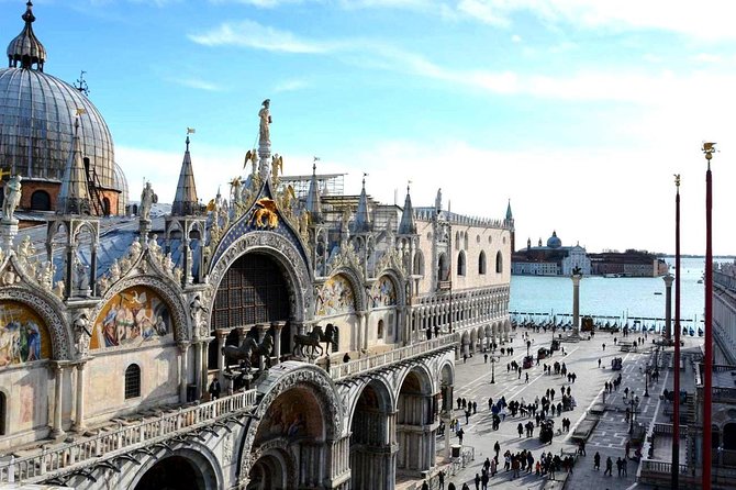 Venice Landmarks: Walking Tour Plus St Marks Basilica and Doges Palace Tours - Guided Visits to Notable Sights