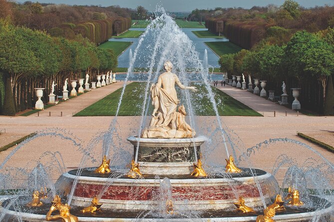 Versailles Palace Audio-Guided Tour by Shuttle From Paris - Meeting Locations