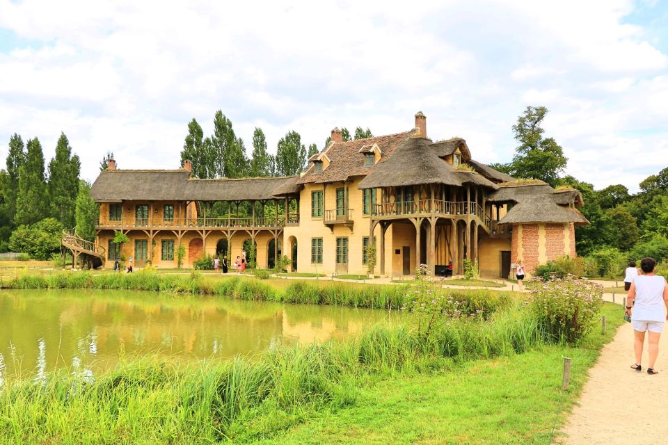 Versailles: Skip-The-Line Guided Palace Tour W/ Gardens - Inclusions