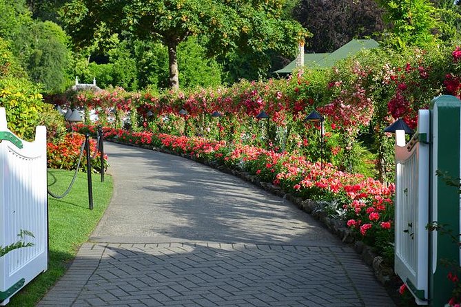 Victoria and Butchart Gardens Tour From Vancouver - Meeting and Pickup Details