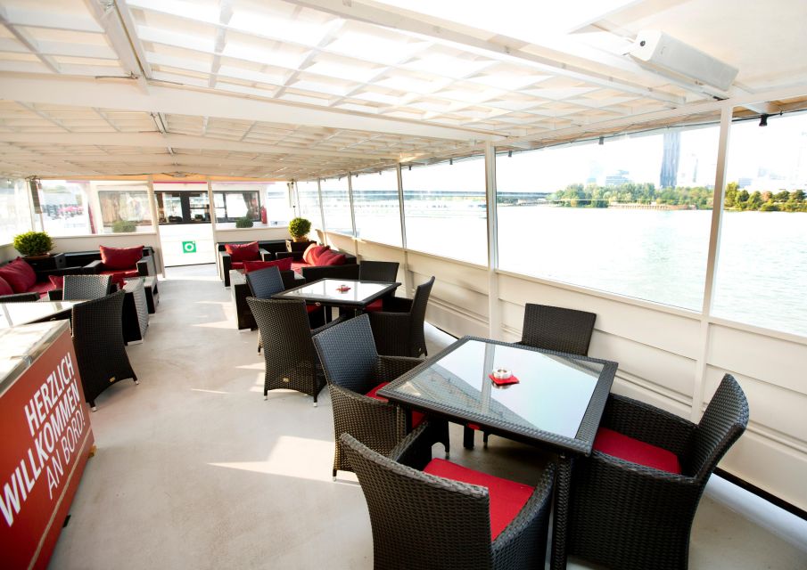 Vienna: 3.5-Hour Danube Cruise 70s, 80s 90s Party Cruise - Cruise Features