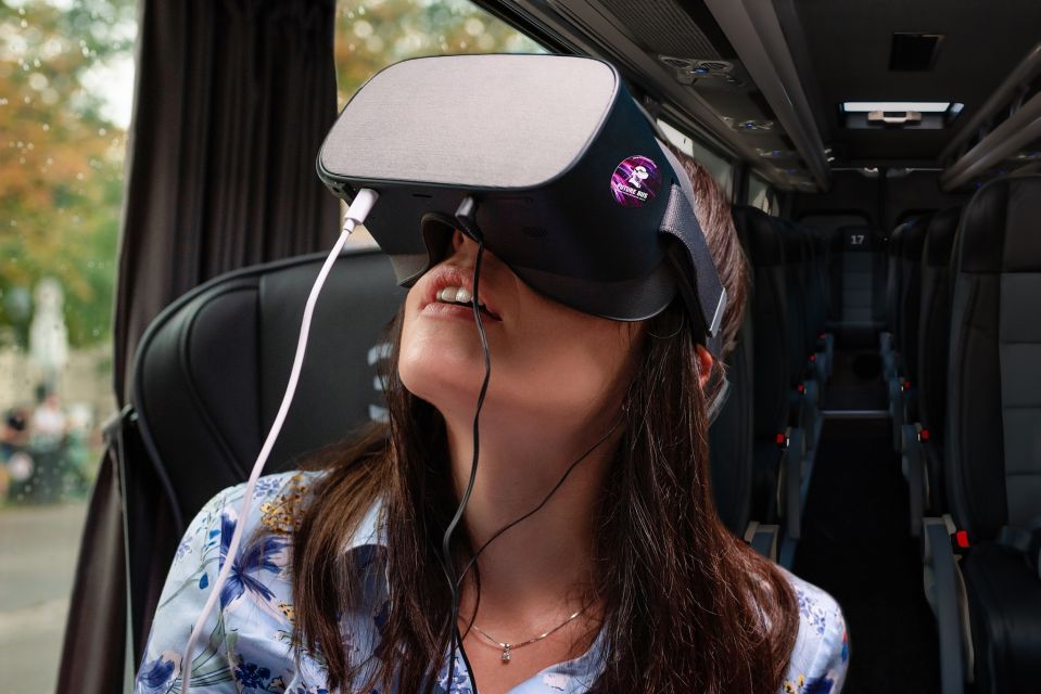 Vienna: Bus Tour With Virtual Reality Experience - Virtual Reality Experience