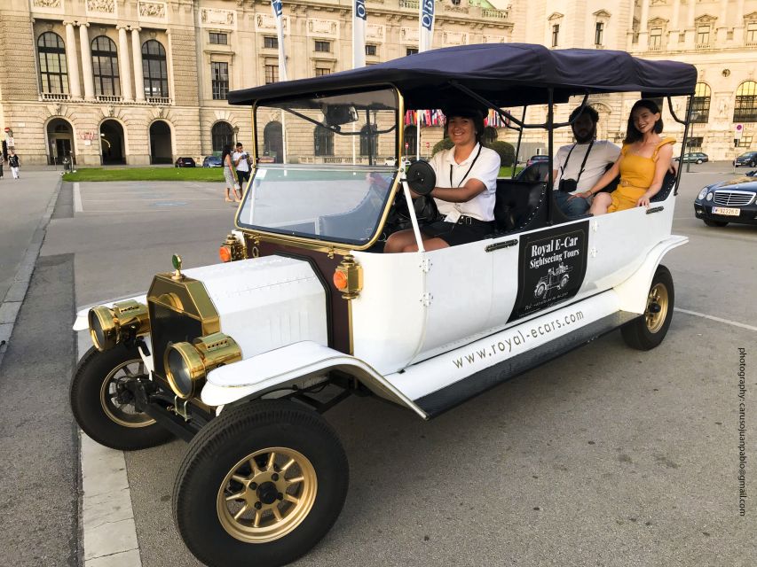 Vienna: Private Electric-Oldtimer Sightseeing Tour - Tour Experience Overview