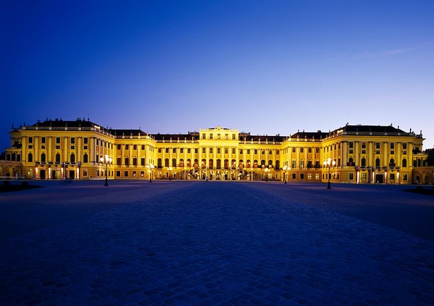 Vienna: Schönbrunn Palace Tour at 7 PM & Classical Concert - Meeting and End Points