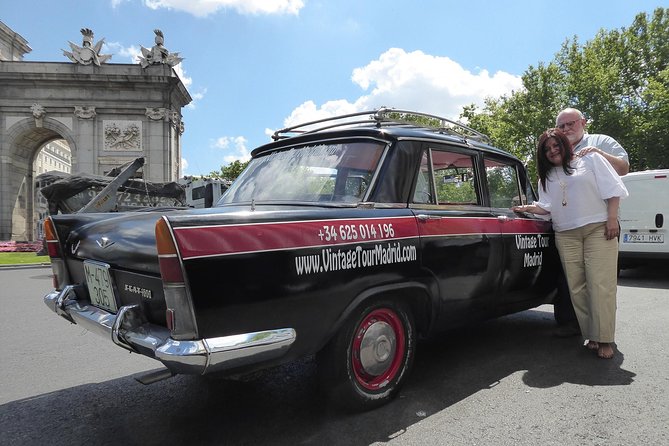 Vintage Tour Madrid Taxi 1500 - Tour Schedule