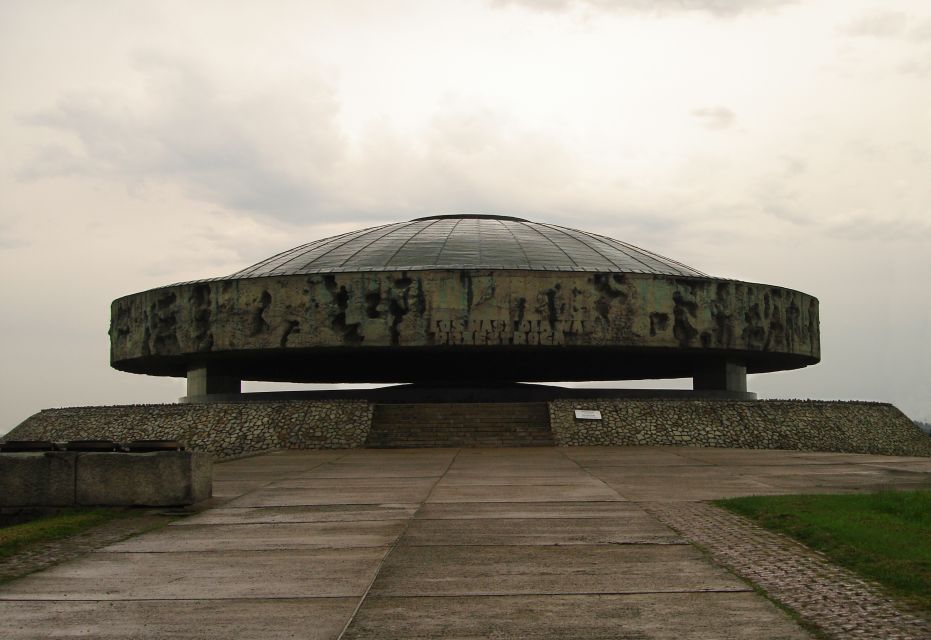 Warsaw: Majdanek Concentration Camp, Lublin Day Trip by Car - Transportation and Accessibility