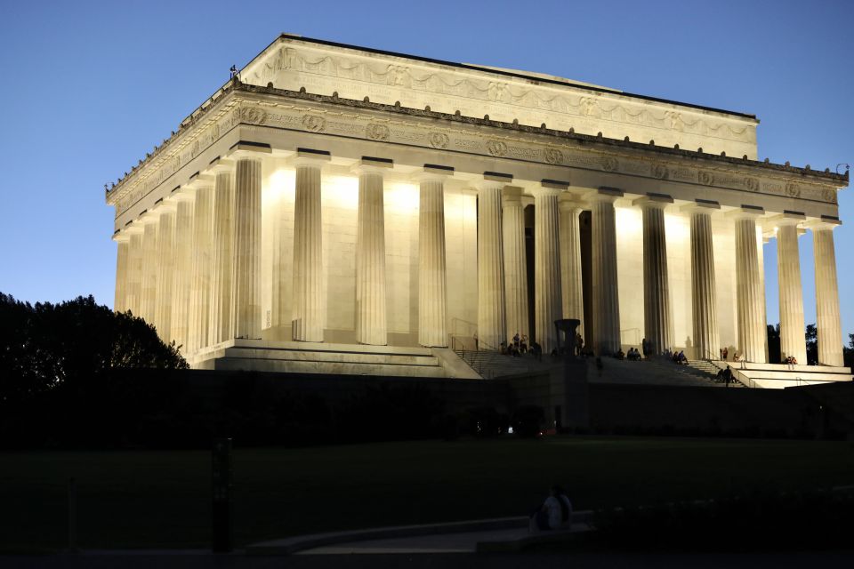 Washington DC Monuments by Night Bike Tour - Itinerary Highlights