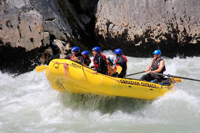 Wet and Wild Elaho Exhilarator Rafting - Thrilling Class III-IV Rapids