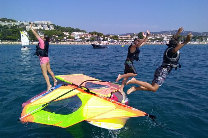 Windsurfing 1 Day Session - Costa Brava - Meeting Point and End Point