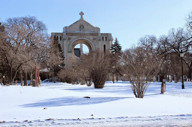 Winnipeg Like a Local: Customized Private Tour - Meeting and Pickup