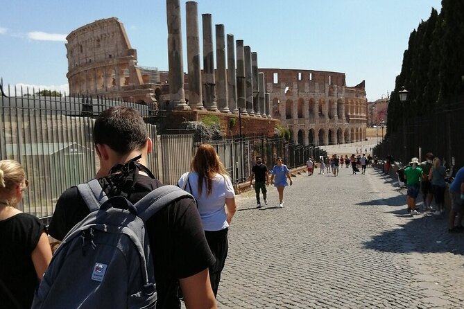 Wonders of The Colosseum Tour - Exploring the Roman Forum