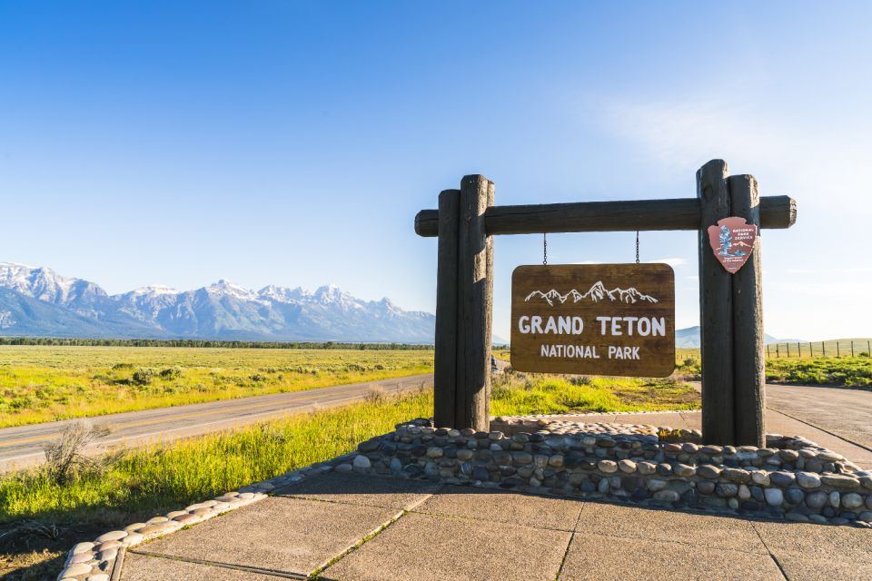 Wyoming: Grand Teton National Park Self-Guided Driving Tour - Highlights and Experiences