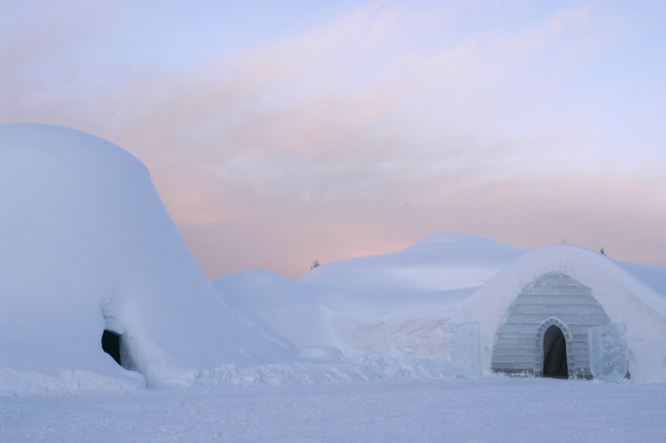 Yllä̈s: Snowmobile Tour to Arctic Snow Village & Snack - Inclusions