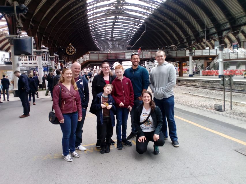 York: Harry Potter Guided Walking Tour - Discovering Harry Potter Film Locations