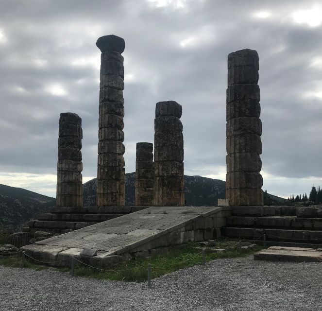 3-Day Delphi & Meteora Tour From Athens - Key Points