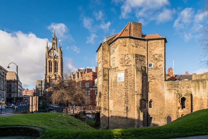 3 Hour Walking Tour Through Newcastle Upon Tyne - Key Points