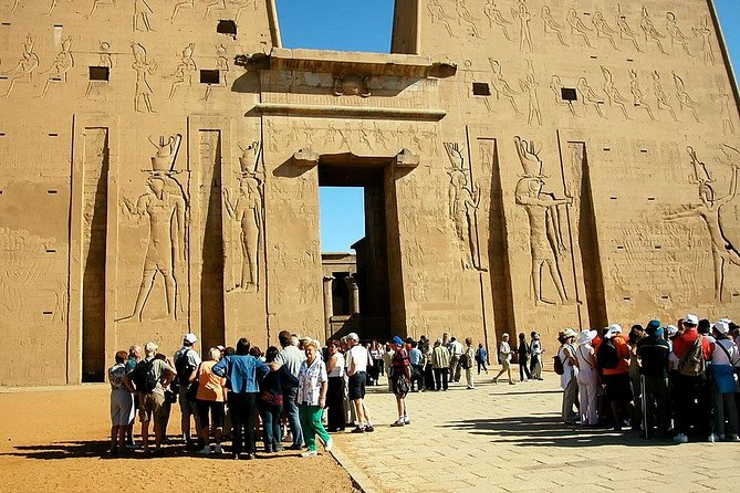 08 Days - 5 Stars Deluxe Egypt Tour ( Cairo and Nile Cruise ) - Nile Cruise Amenities