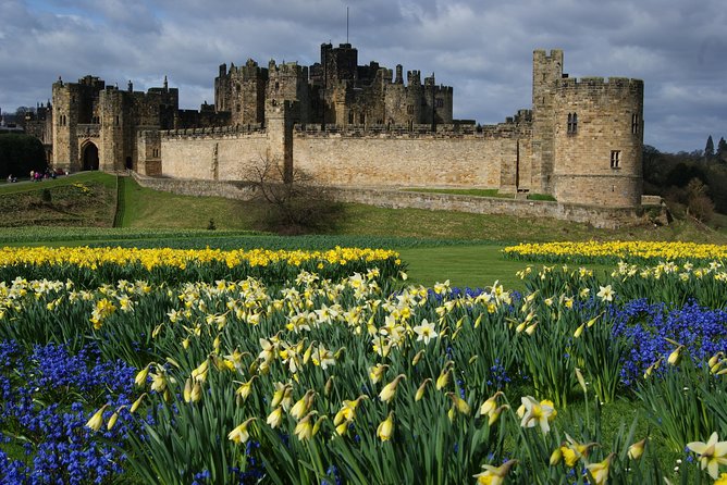 1 Day Alnwick Castle, Holy Island & Scottish Borders - Recommendations