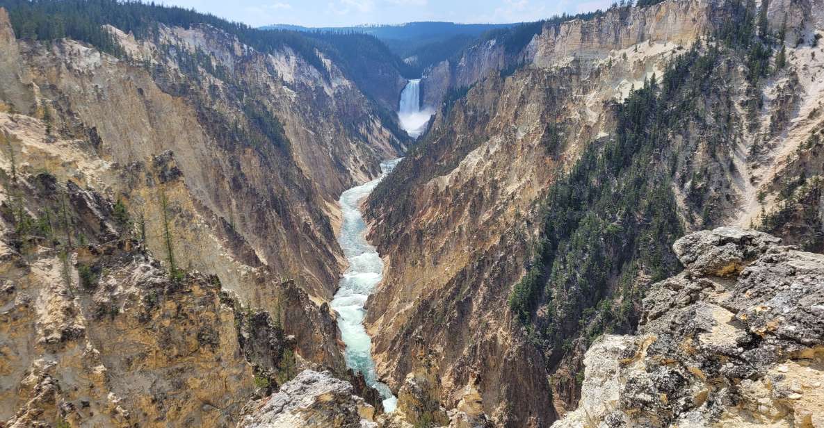 2-Day Guided Trip to Yellowstone National Park - Included in the Tour