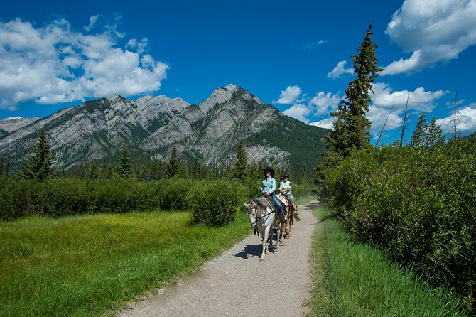 2 Hour Banff Horseback Riding Adventure - Meeting Point and Check-in