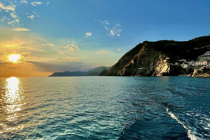 2-Hour Boat Tour at Sunset in the Cinque Terre With Pesto Tasting and Focaccia - Additional Information