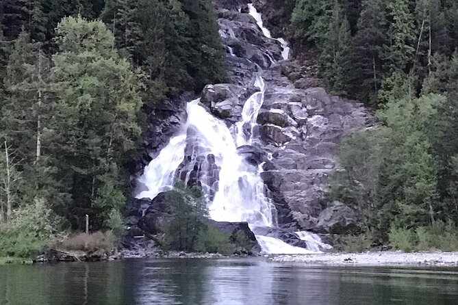 2 Hour Chartered Boat Tour From Deep Cove North Vancouver - Meeting Point and Accessibility