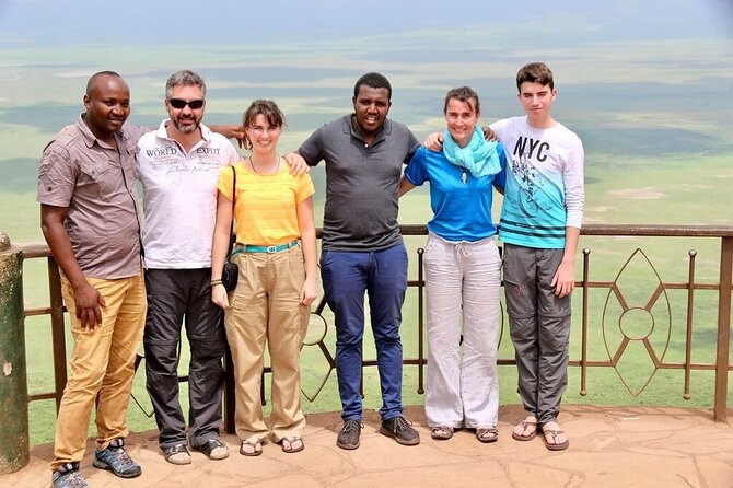 4 Days Tarangire, Serengeti & Ngorongoro Crater Joining Group Safari Tour - Pickup and Meeting Arrangements