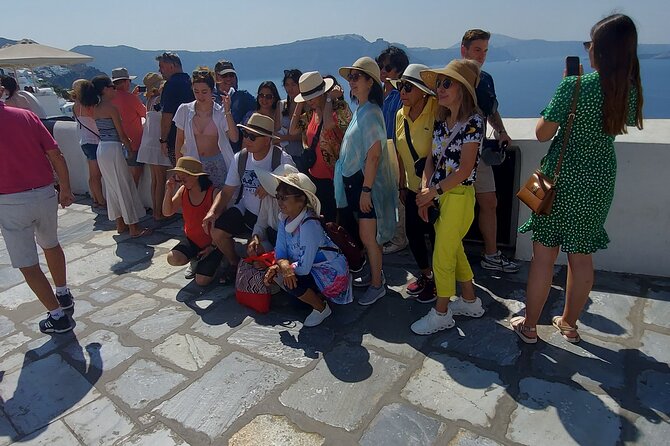 4 Hours Private Tour in Santorini With Pick up - Pickup and Confirmation