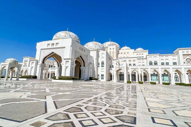 Abu Dhabi Private City Tour From Dubai - Tour Accessibility