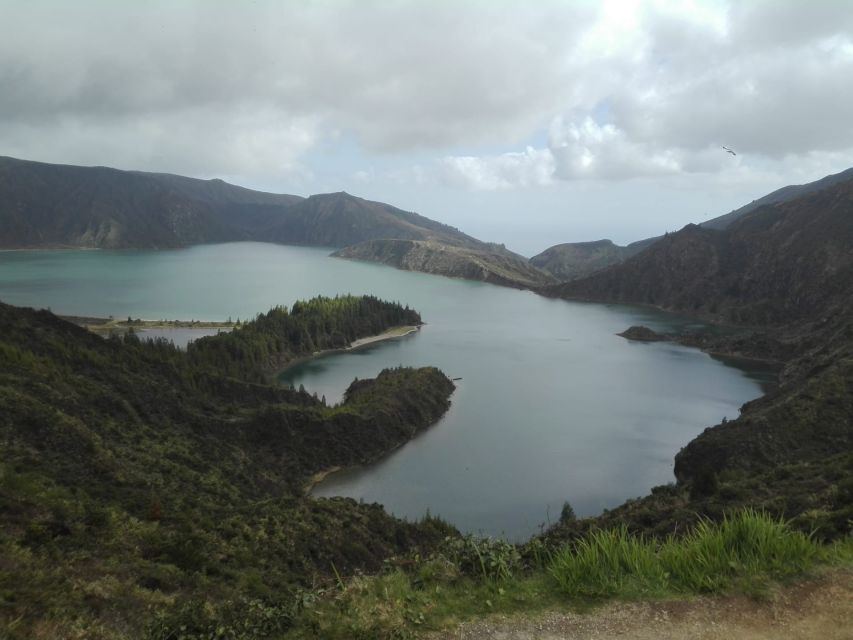 Adapted Van Tour - Lagoa Do Fogo ( Half Day) - Itinerary Highlights