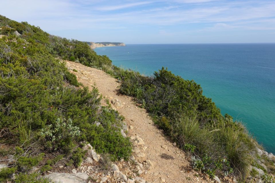 Algarve: Guided WALK in the Natural Park | South Coast - Hiking the Cliffs