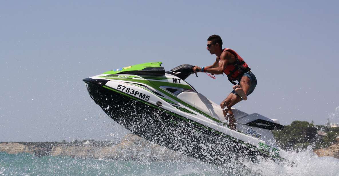 Algarve: Jet Ski Rental in Armação De Pêra - Jet Ski Specifications and Features