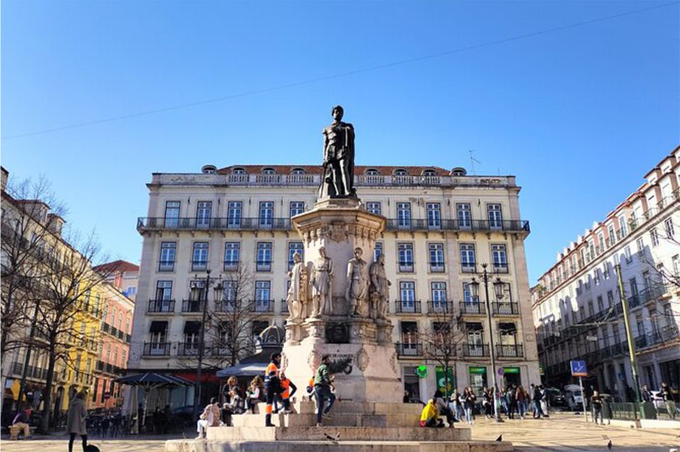 All Historical Lisbon Tuk Tuk Tour - Pickup and Dropoff