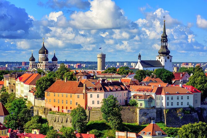 All-In-One Tallinn - See Stunning Estonian Capital From a Cruise Ship or Hotel - Comparison to Cruise Line Excursions