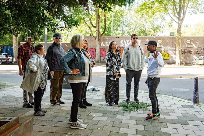 Amsterdam: Anne Frank and World War II Walking Tour - Significant Synagogues