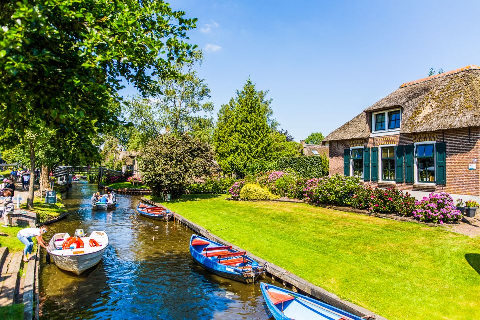 Amsterdam: Giethoorn Day Trip With Boat Tour - Highlights and Experiences