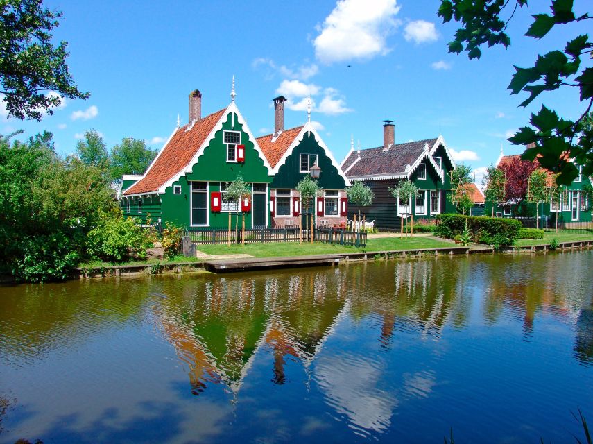 Amsterdam: Live-Guided Zaanse Schans & Cheese Tasting Tour - Highlights