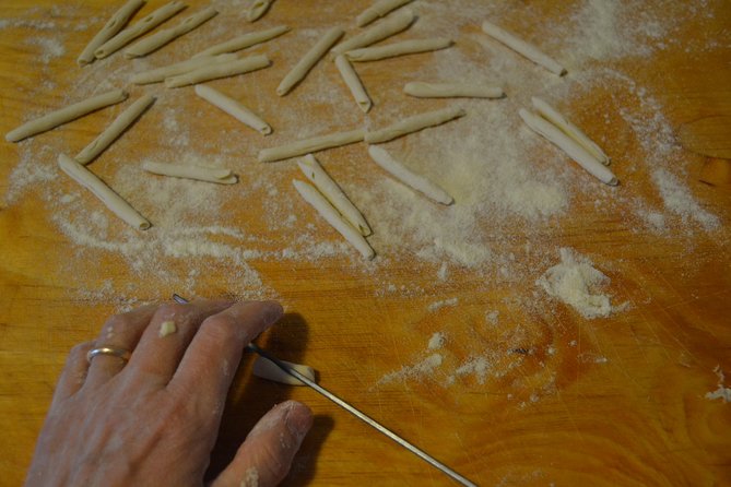 Apulian Cooking Class, Fresh Pasta and Focaccia or Tiramisu - Availability and Operating Hours