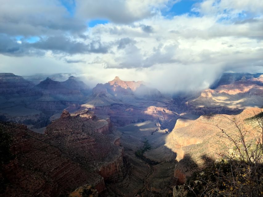 Arizona: Grand Canyon National Park Tour With Lunch & Pickup - Spotting Local Wildlife