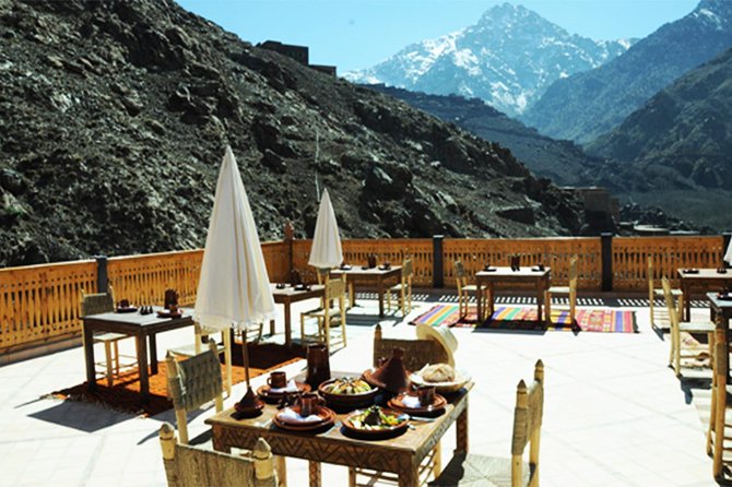 Asni and Imlil Day Tour With Lunch in Kasbah Toubkal Included - Pickup Details