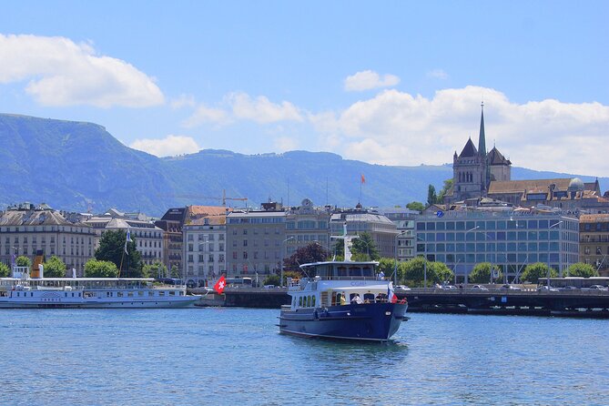 Audioguided Sightseeing Cruise of Geneva - Relaxation and Ambiance