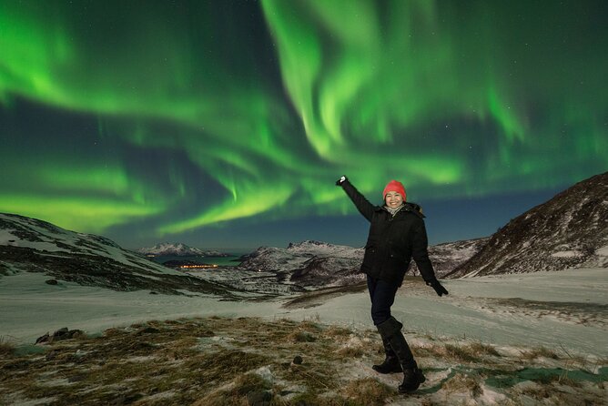 Aurora Chase With Professional Photographers (Northern Lights) - Tour Duration and Guarantees