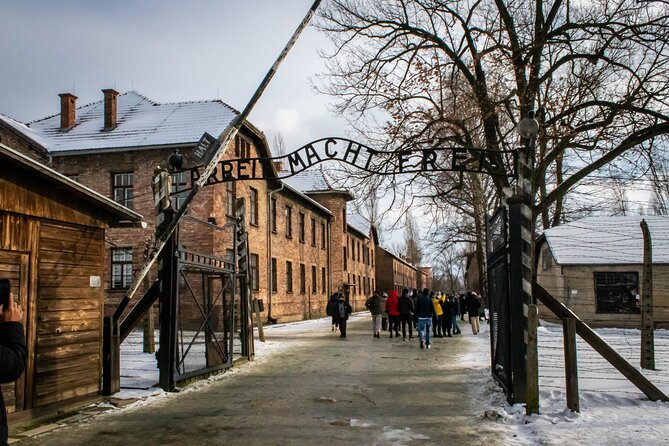 Auschwitz-Birkenau Guided Tour From Krakow With Ticket & Transfer - Meeting and Pickup Logistics