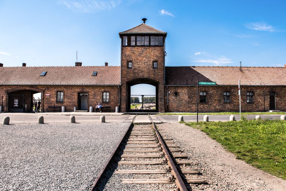 Auschwitz Ticket and Full-Day Tour From Krakow - Inclusions and Important Information