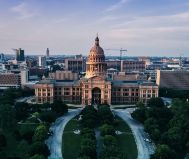 Austin: Highlights Tour With Texas Capitol and Food Stop - Capitol Exploration