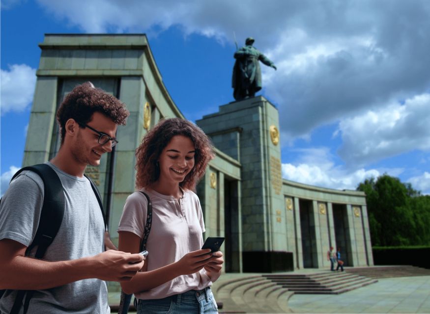 Berlin Self-Guided Historical Walking Tour - Tour Features